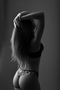 Ćerka turistički vodič 3 – kurac koji me je napravio